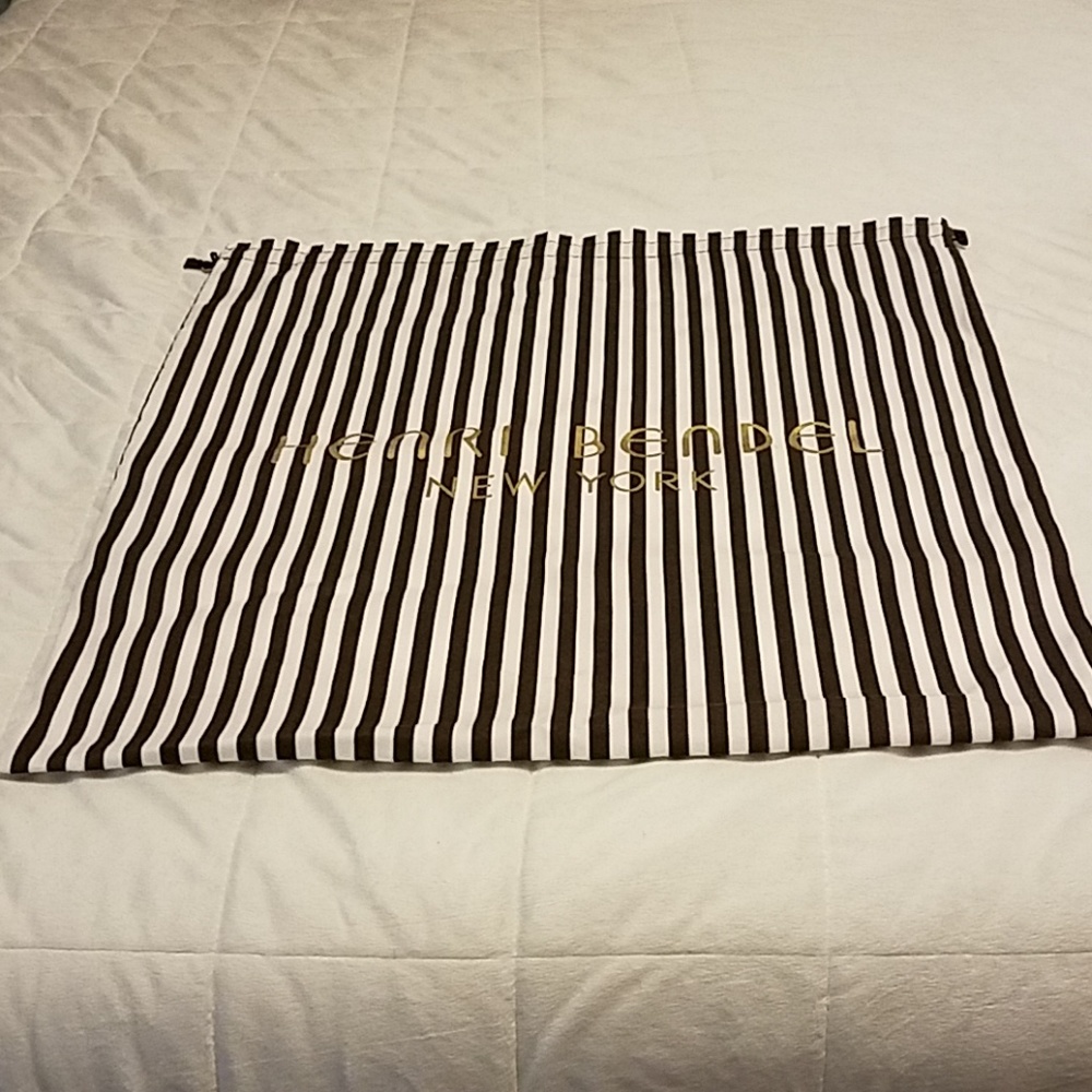 Henri Bendal duster bag